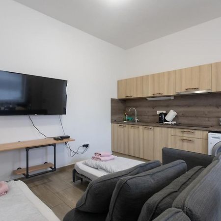 Big Pipe Apartment 류블랴나 외부 사진