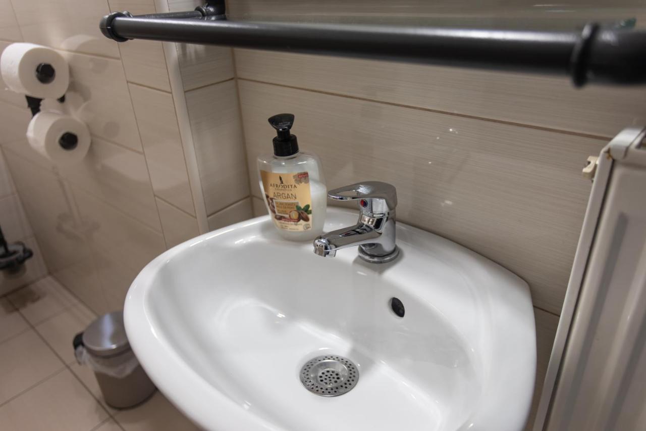Big Pipe Apartment 류블랴나 외부 사진