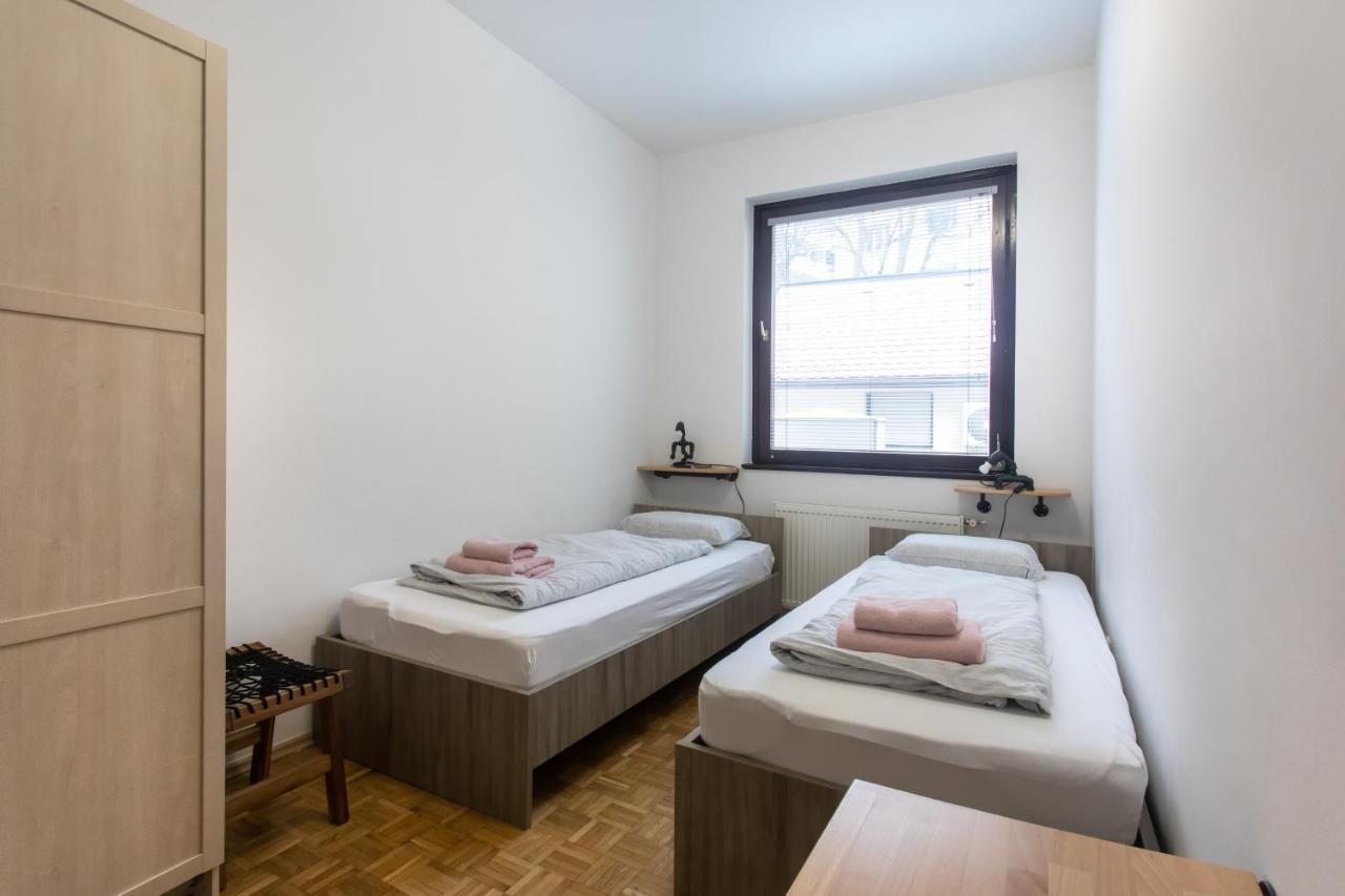 Big Pipe Apartment 류블랴나 외부 사진