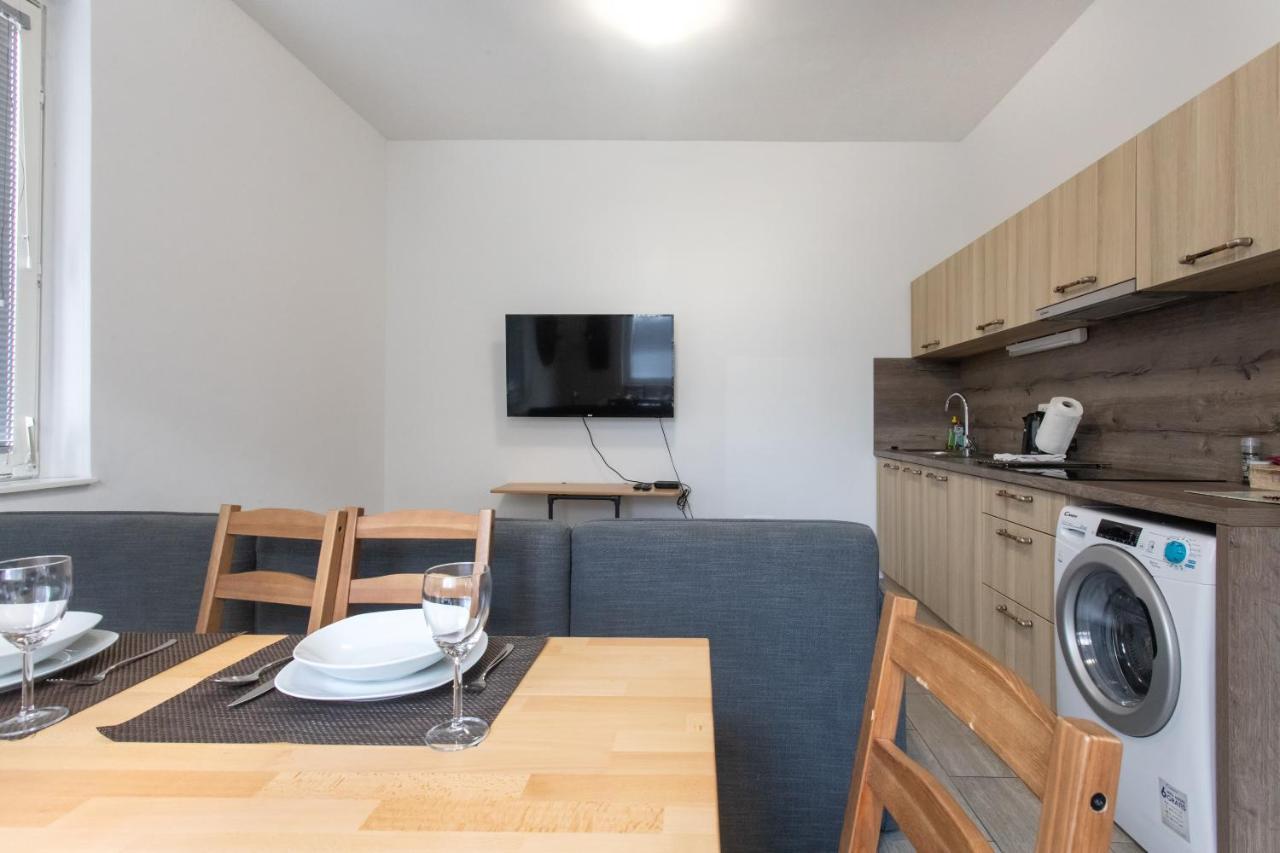 Big Pipe Apartment 류블랴나 외부 사진